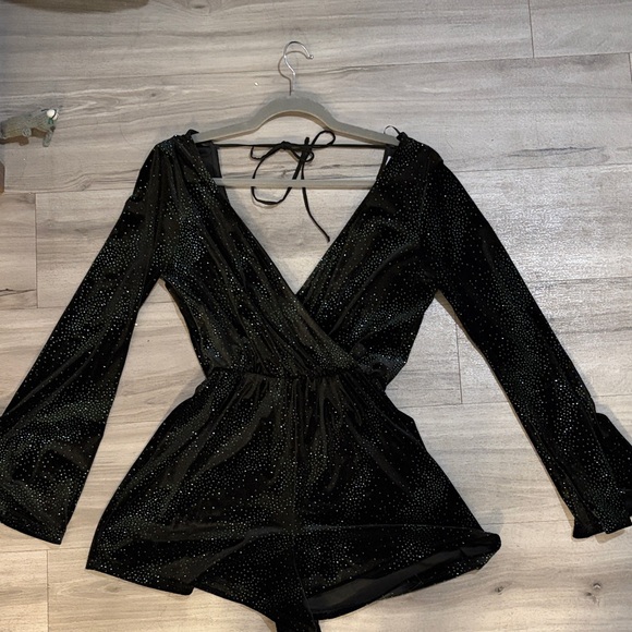 Topshop Black Sequin Long Sleeve Romper - Picture 1 of 5
